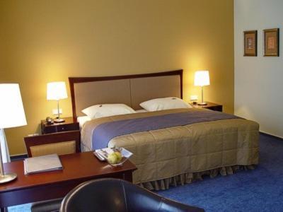 Hotel Ambiente Trier Exterior photo